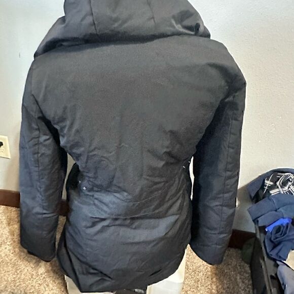 J. Madison Expedition Women’s S/C Black Parka - Picture 3 of 6